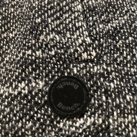 Bench Urban‎ Wear Women's Medium Activewear Black White Funnel Neck Sweatshirt - Picture 6 of 13